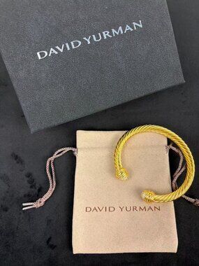 David Yurman Round Head Bracelet With Diamond